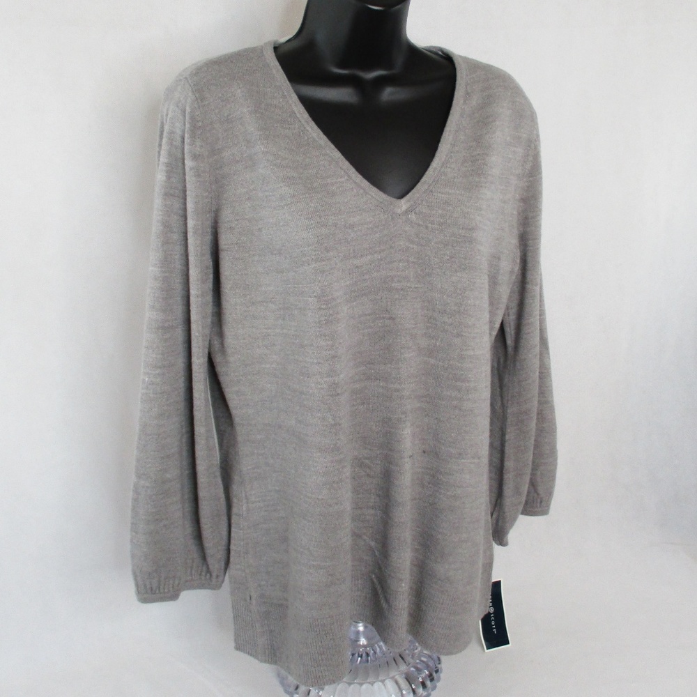 Womens Puff Sleeve Pullover Sweater - Picture 3 of 7